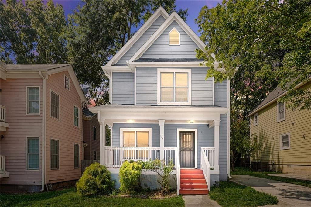 3 bedroom, 3 bathroom, 1,806 sq ft single family residence for sale at 727 Formwalt Street, Atlanta, GA 30315 — photo 2