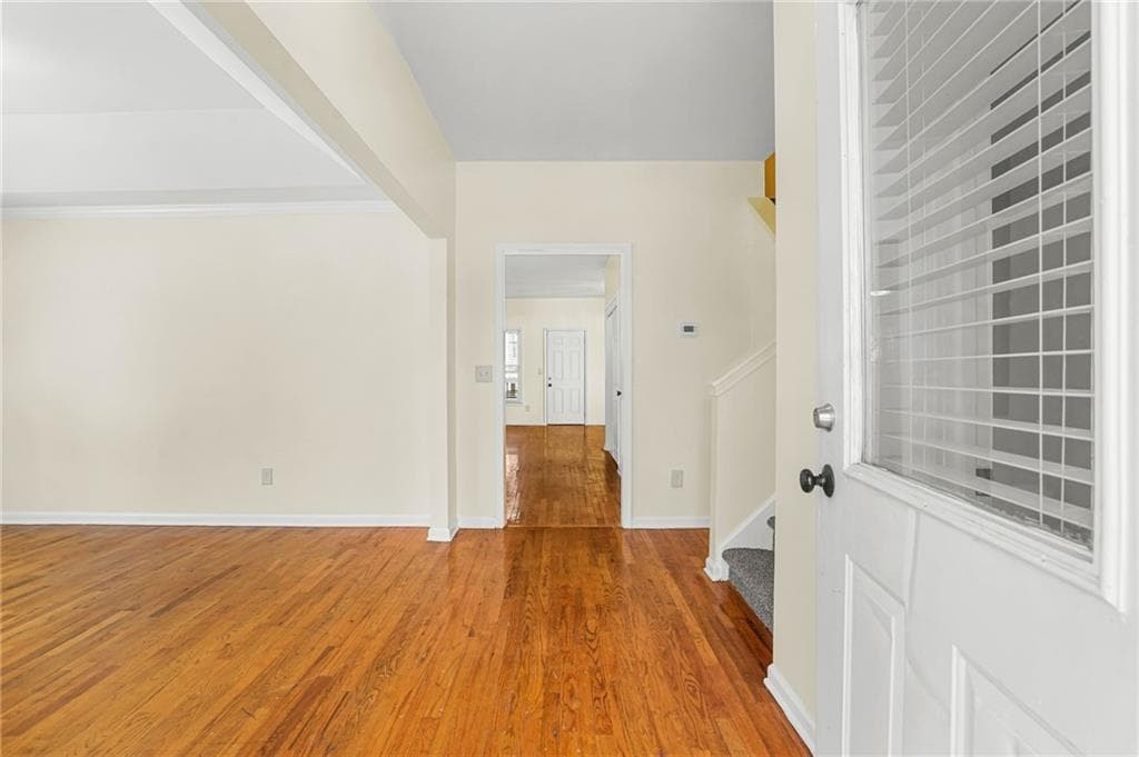 3 bedroom, 3 bathroom, 1,806 sq ft single family residence for sale at 727 Formwalt Street, Atlanta, GA 30315 — photo 6
