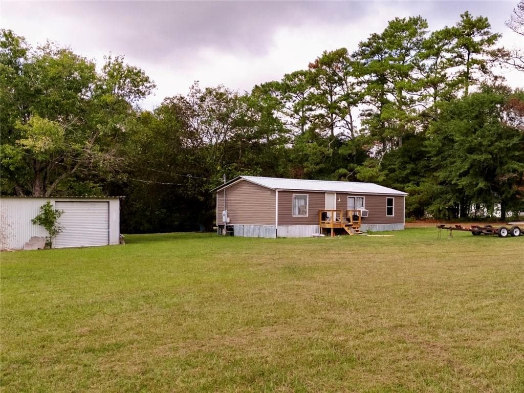 3 bedroom, 2 bathroom, 960 sq ft single family residence for sale at 10 Farm Road, Taylorsville, GA 30178 — photo 10