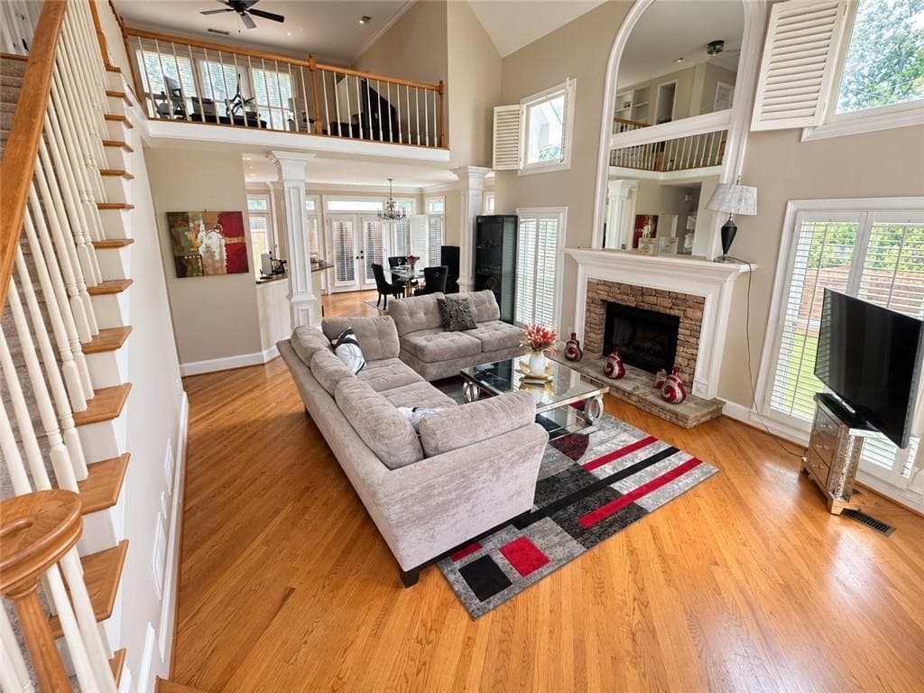 3 bedroom, 3 bathroom, 2,530 sq ft single family residence for sale at 1033 Spalding Club Court, Atlanta, GA 30338 — photo 6