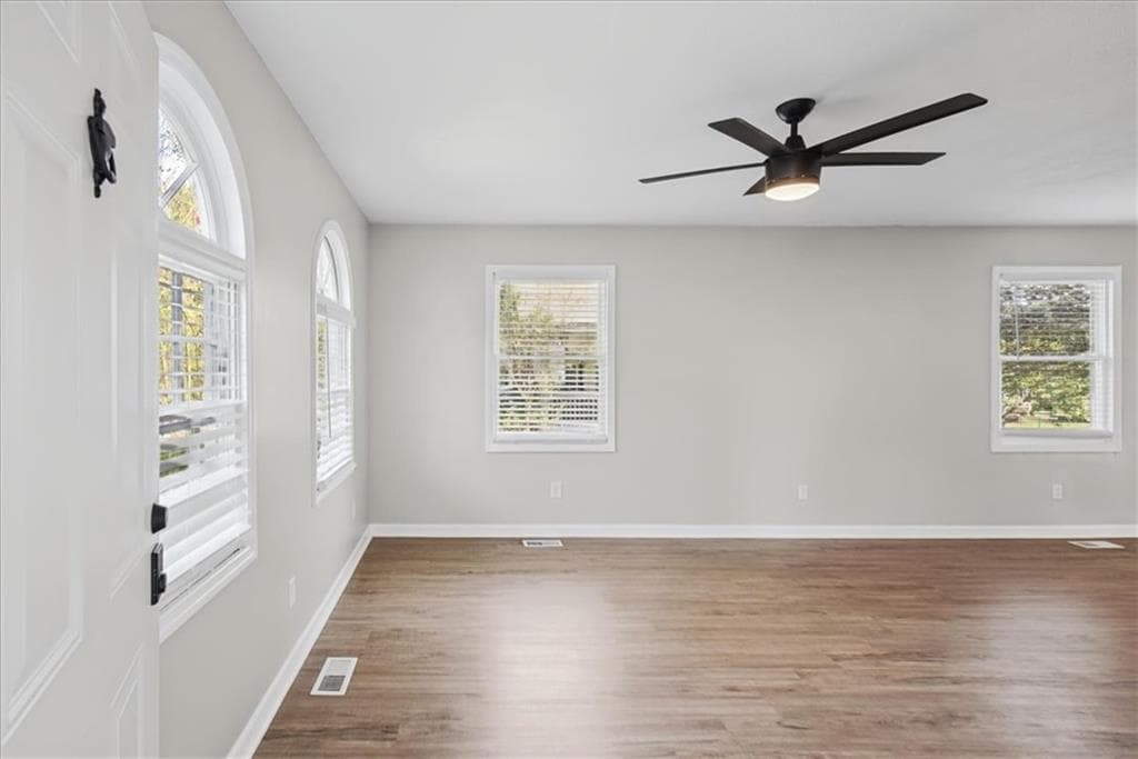 2 bedroom, 1 bathroom, 1,086 sq ft single family residence for sale at 125 4th Street, Rome, GA 30161 — photo 9
