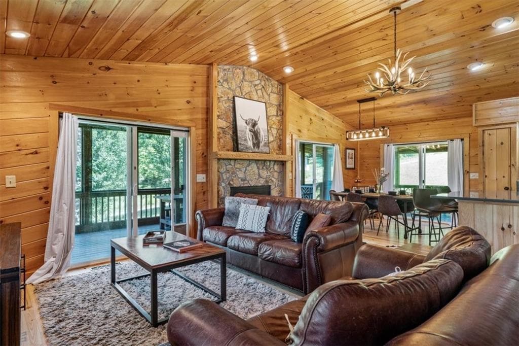 2 bedroom, 2 bathroom, 1,232 sq ft single family residence for sale at 25 Wildcat Run, Suches, GA 30572 — photo 7