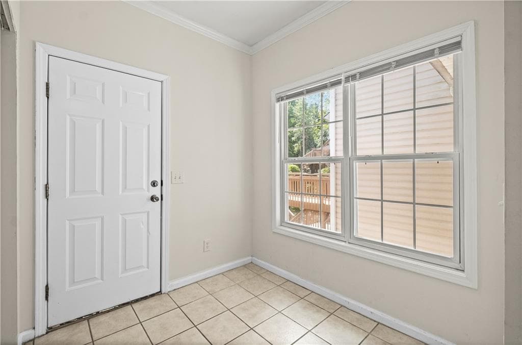 3 bedroom, 3 bathroom townhouse for rent at 8806 Fairview Bluff Road, Johns Creek, GA 30022 for $2,395 a month — photo 8