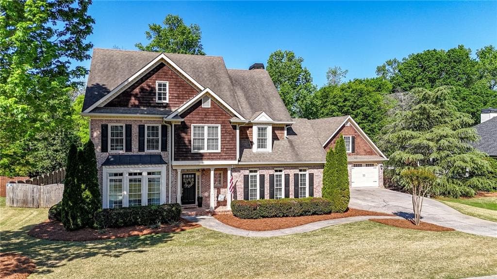 5 bedroom, 5 bathroom, 3,319 sq ft single family residence for sale at 16 Stratford Lane, Cartersville, GA 30120 — photo 2