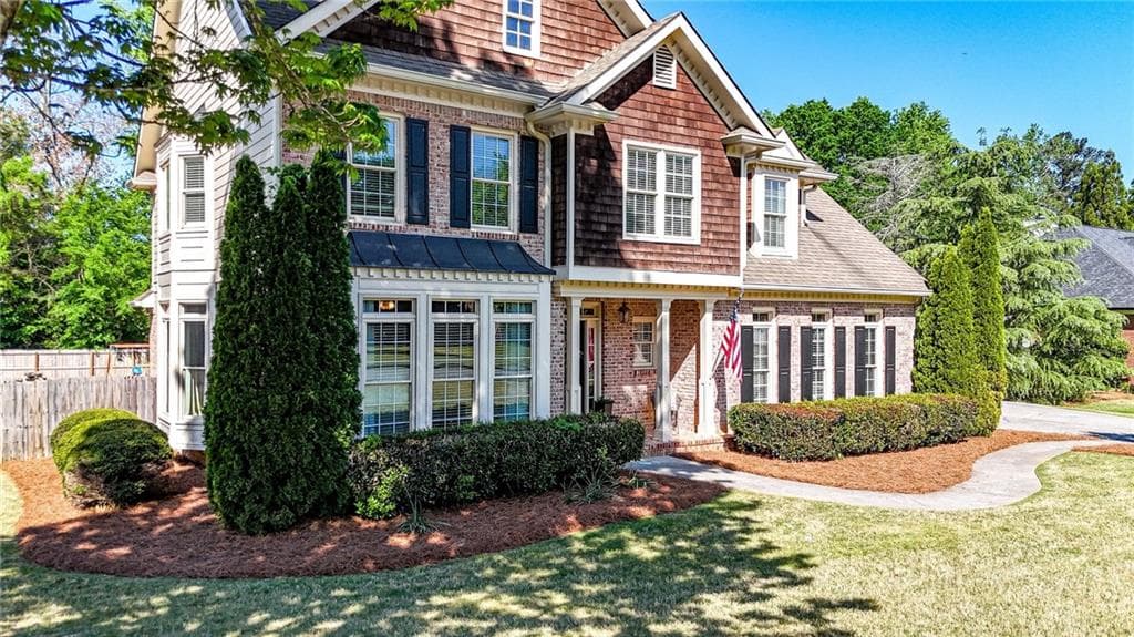 5 bedroom, 5 bathroom, 3,319 sq ft single family residence for sale at 16 Stratford Lane, Cartersville, GA 30120 — photo 3