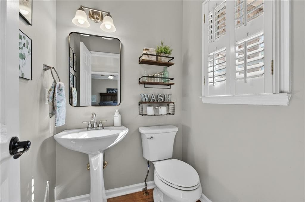 5 bedroom, 5 bathroom, 3,319 sq ft single family residence for sale at 16 Stratford Lane, Cartersville, GA 30120 — photo 10