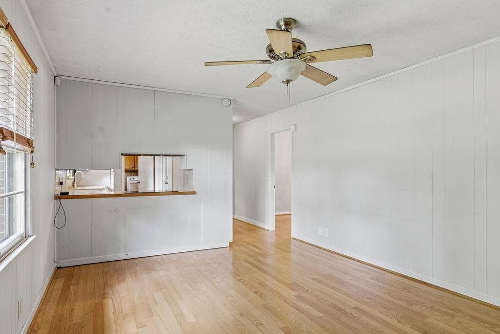 3 bedroom, 2 bathroom, 1,427 sq ft single family residence for sale at 20 Little Valley Road, Cartersville, GA 30121 — photo 8