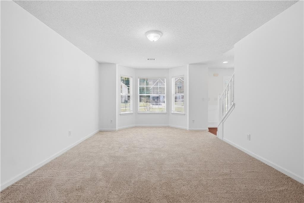 5 bedroom, 3 bathroom, 3,157 sq ft single family residence for sale at 645 Wildboar Court, Fairburn, GA 30213 — photo 10