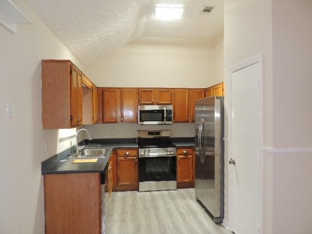 4 bedroom, 2 bathroom, 1,804 sq ft single family residence for sale at 180 Butler Bridge Road, Covington, GA 30016 — photo 4