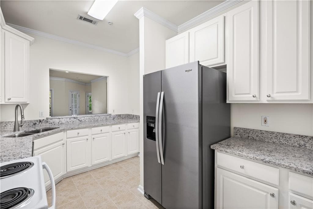 2 bedroom, 2 bathroom condominium for rent at 8849 Fairview Bluff Road, Johns Creek, GA 30022 for $1,950 a month — photo 8