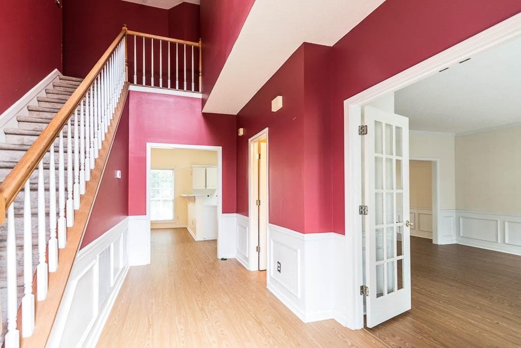 4 bedroom, 3 bathroom, 2,800 sq ft single family residence for sale at 4284 Bucknell Drive, Decatur, GA 30034 — photo 2