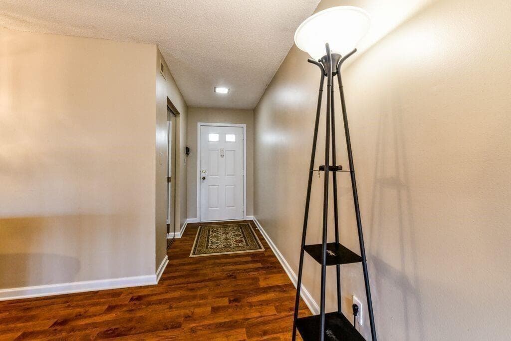2 bedroom, 2 bathroom, 1,250 sq ft condominium for rent at 53 Doranne Court 53, Smyrna, GA 30080 for $1,725 a month — photo 5