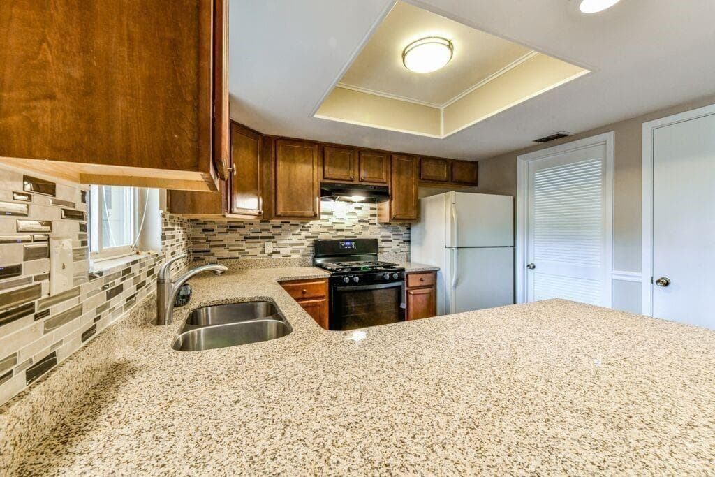 2 bedroom, 2 bathroom, 1,250 sq ft condominium for rent at 53 Doranne Court 53, Smyrna, GA 30080 for $1,725 a month — photo 9