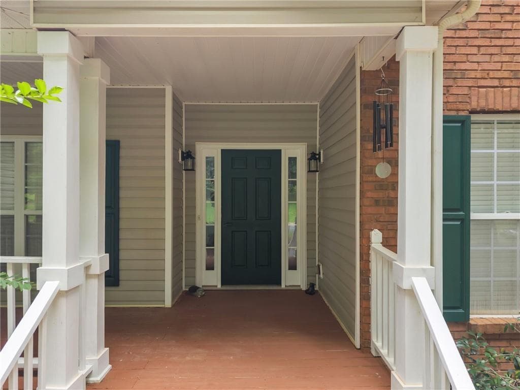 5 bedroom, 4 bathroom, 3,808 sq ft single family residence for sale at 160 Perry Creek Drive, Fayetteville, GA 30215 — photo 4