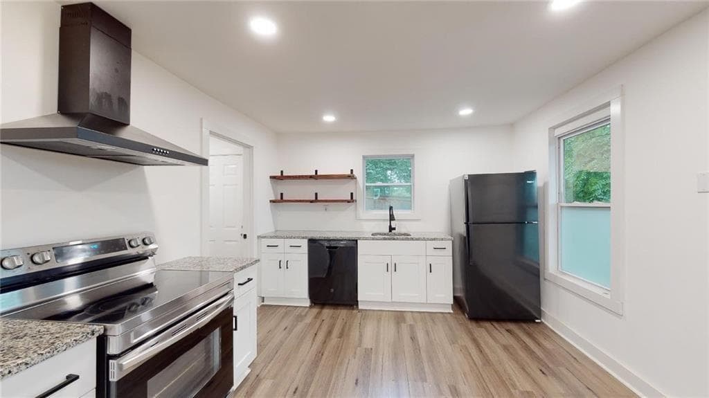 4 bedroom, 2 bathroom, 1,959 sq ft single family residence for sale at 1425 Boulevard, Atlanta, GA 30315 — photo 6