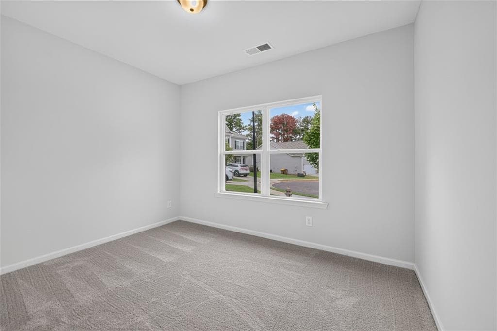 3 bedroom, 2 bathroom, 1,826 sq ft single family residence for sale at 377 Bud Street, Hoschton, GA 30548 — photo 4