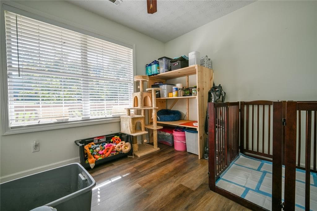 3 bedroom, 2 bathroom, 1,552 sq ft single family residence for sale at 1167 Bell Circle, Madison, GA 30650 — photo 7