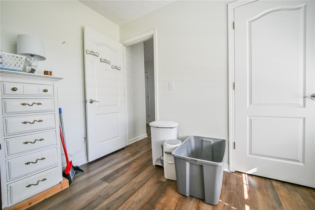 3 bedroom, 2 bathroom, 1,552 sq ft single family residence for sale at 1167 Bell Circle, Madison, GA 30650 — photo 8