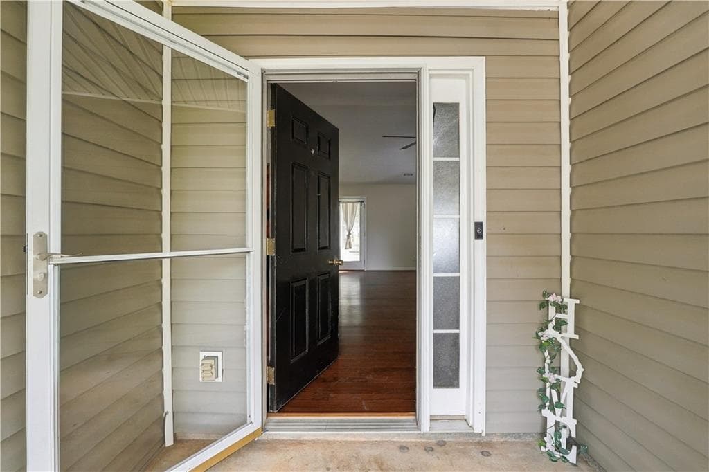 3 bedroom, 2 bathroom, 1,243 sq ft single family residence for rent at 28 Autumn Ridge Drive, Euharlee, GA 30145 for $2,100 a month — photo 6