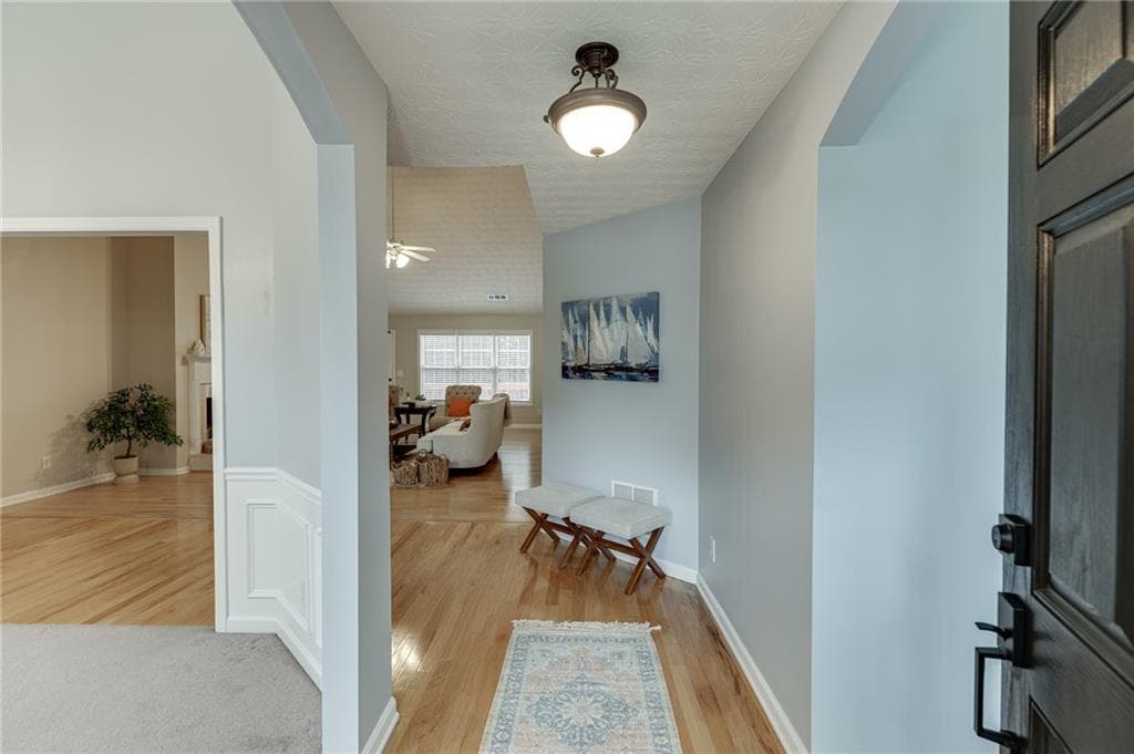 5 bedroom, 4 bathroom, 4,627 sq ft single family residence for sale at 4413 Austin Hills Drive, Suwanee, GA 30024 — photo 3