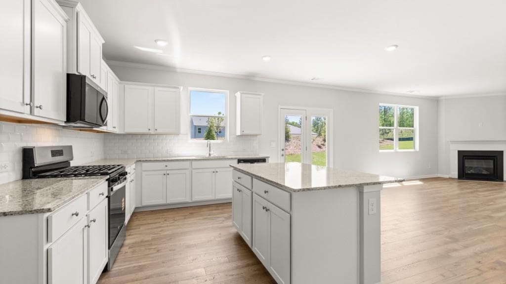 5 bedroom, 3 bathroom, 2,804 sq ft single family residence for sale at 34 Hampshire Court, Cartersville, GA 30120 — photo 9