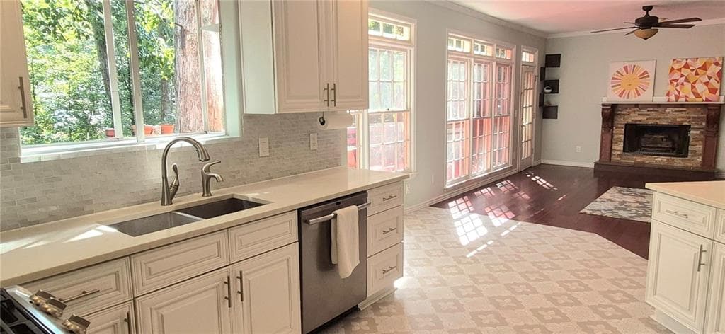 4 bedroom, 4 bathroom, 3,248 sq ft single family residence for sale at 3165 Park Chase, Alpharetta, GA 30022 — photo 7
