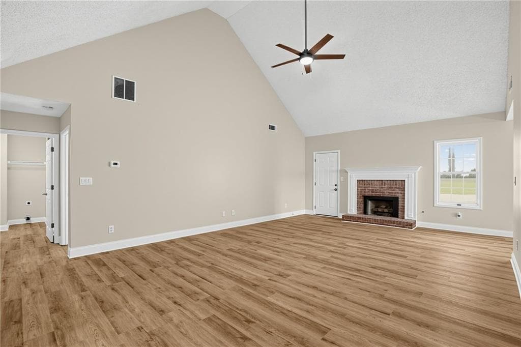 4 bedroom, 2 bathroom, 1,801 sq ft single family residence for sale at 1512 Queen Elizabeth Drive, Locust Grove, GA 30248 — photo 6