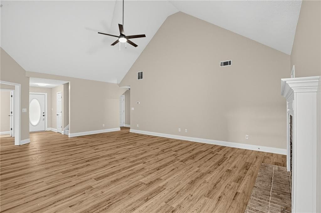 4 bedroom, 2 bathroom, 1,801 sq ft single family residence for sale at 1512 Queen Elizabeth Drive, Locust Grove, GA 30248 — photo 7