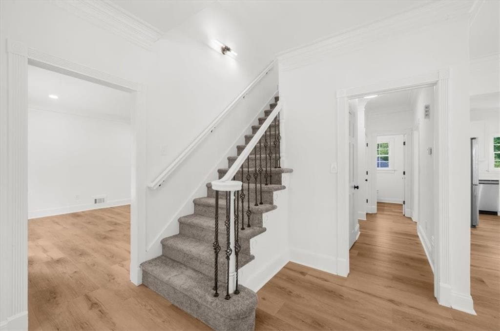 4 bedroom, 3 bathroom, 2,897 sq ft single family residence for sale at 877 Jami Court, Lawrenceville, GA 30046 — photo 5