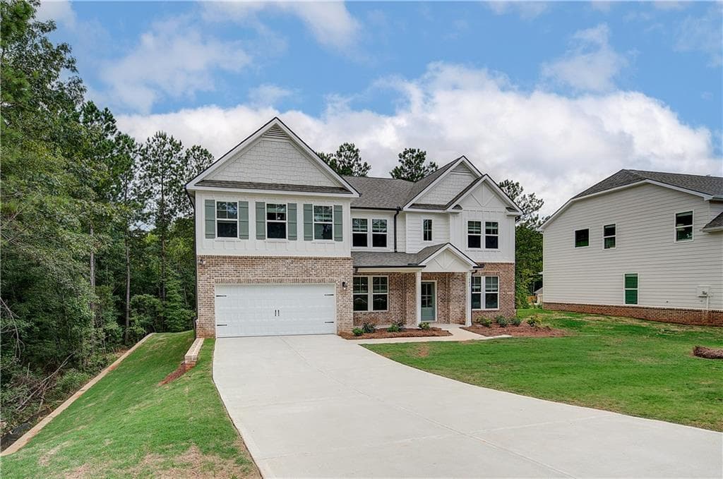 5 bedroom, 4 bathroom, 4,021 sq ft single family residence for sale at 255 Linford Drive, Locust Grove, GA 30248 — photo 3