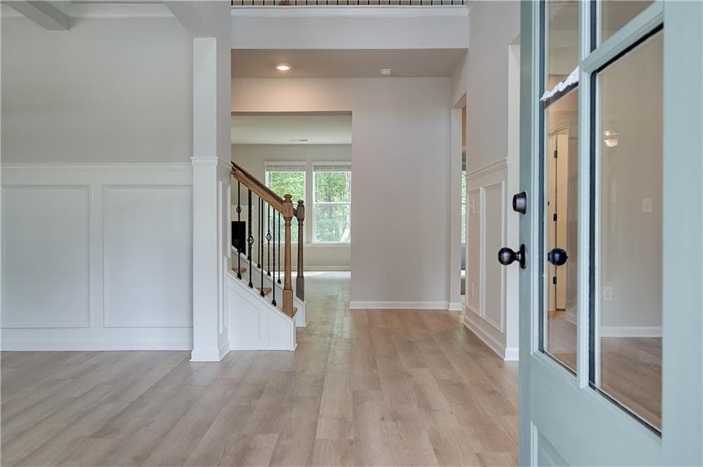 5 bedroom, 4 bathroom, 4,021 sq ft single family residence for sale at 255 Linford Drive, Locust Grove, GA 30248 — photo 4