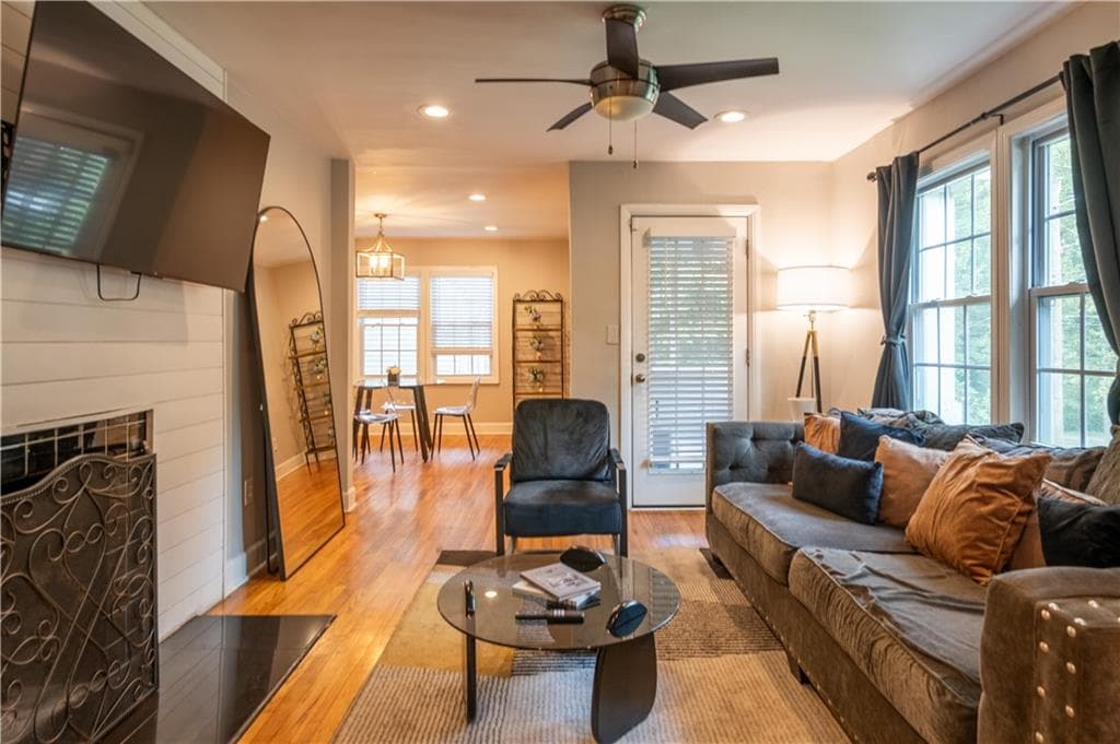 3 bedroom, 1 bathroom, 1,072 sq ft single family residence for sale at 1788 Campbellton Road, Atlanta, GA 30311 — photo 9