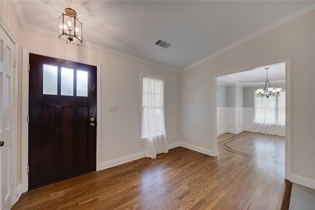 4 bedroom, 2 bathroom, 2,844 sq ft single family residence for sale at 875 Windsor Trail, Roswell, GA 30076 — photo 5