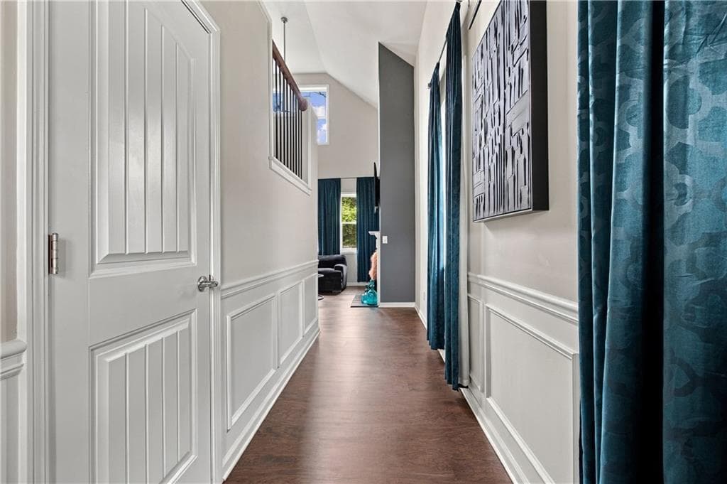 3 bedroom, 3 bathroom, 1,805 sq ft single family residence for sale at 2391 Oakleaf Circle, Lithonia, GA 30058 — photo 3