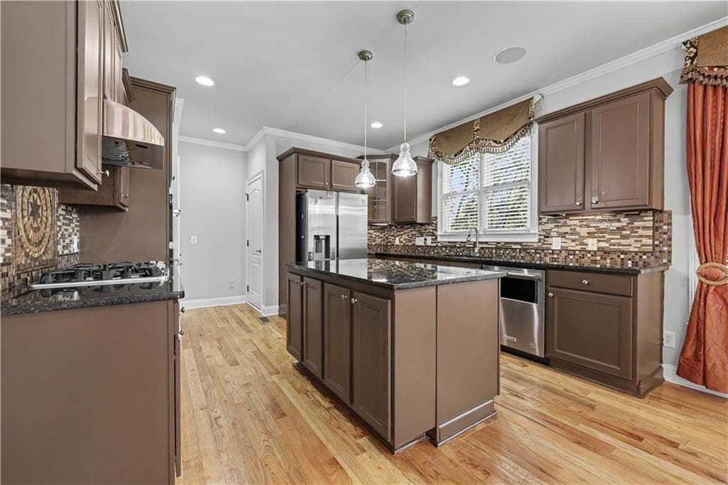 5 bedroom, 6 bathroom, 5,917 sq ft single family residence for sale at 1658 Autumn Sage Drive, Dacula, GA 30019 — photo 9