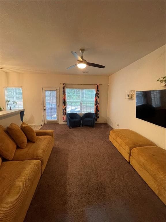 4 bedroom, 3 bathroom, 1,722 sq ft townhouse for sale at 1519 Rogers Preserve Road, Lithonia, GA 30058 — photo 6