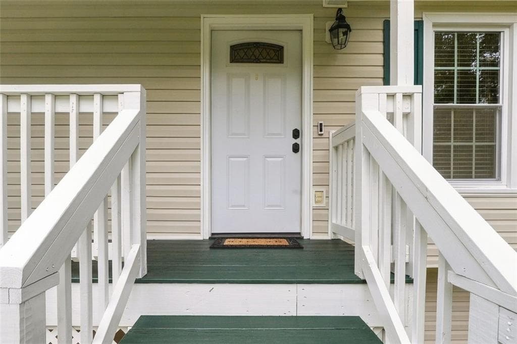 3 bedroom, 2 bathroom, 1,162 sq ft single family residence for sale at 4836 Sumter Way, Douglasville, GA 30135 — photo 5