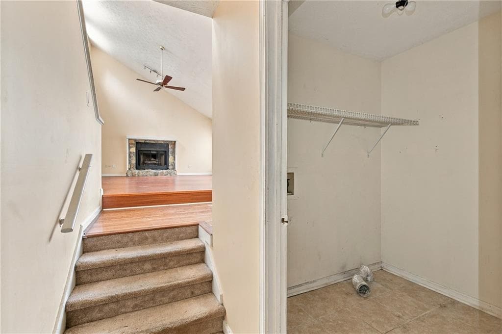4 bedroom, 3 bathroom, 2,460 sq ft single family residence for sale at 371 Saint Simons Cove, Lawrenceville, GA 30044 — photo 9