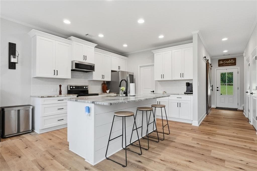 3 bedroom, 3 bathroom, 2,388 sq ft single family residence for sale at 201 Strickland Drive, Dawsonville, GA 30534 — photo 9