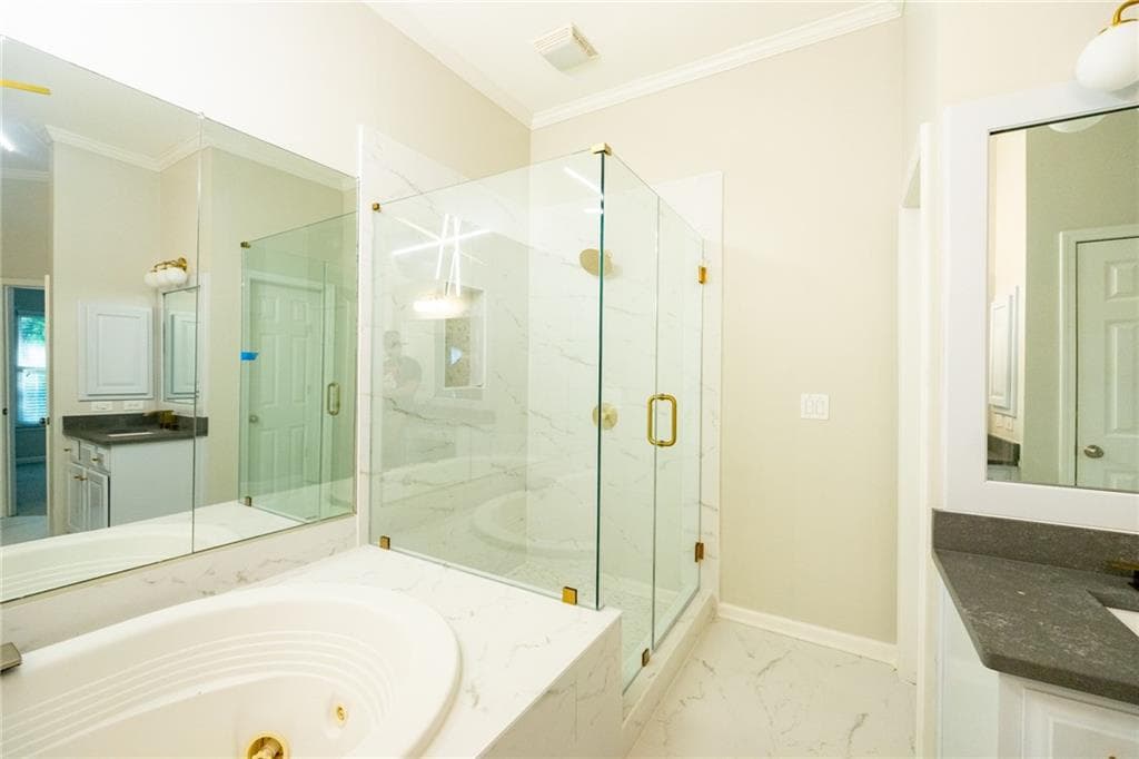 4 bedroom, 4 bathroom, 2,940 sq ft townhouse for rent at 4746 Legacy Cove Lane, Atlanta, GA 30126 for $3,250 a month — photo 3
