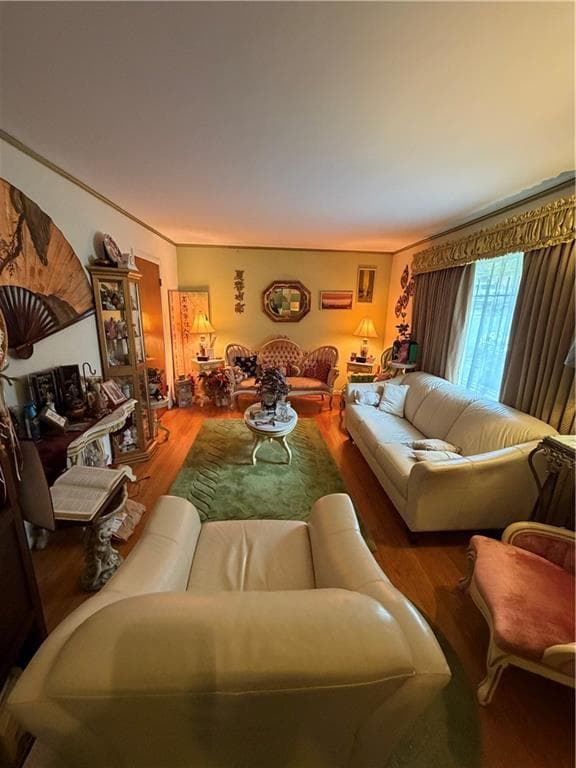 4 bedroom, 2 bathroom, 1,900 sq ft single family residence for sale at 2623 Preston Drive, Decatur, GA 30034 — photo 2