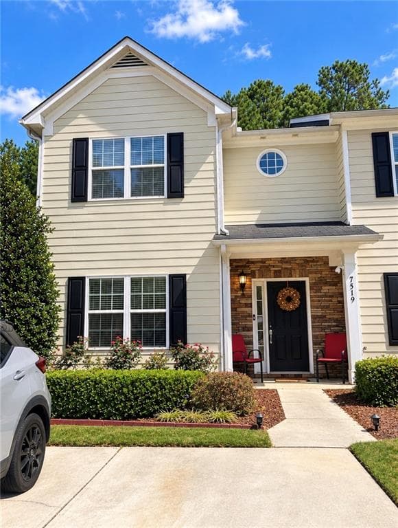 4 bedroom, 3 bathroom, 1,722 sq ft townhouse for sale at 1519 Rogers Preserve Road, Lithonia, GA 30058