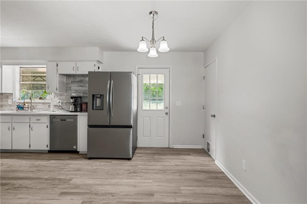 4 bedroom, 2 bathroom, 1,377 sq ft single family residence for sale at 1409 Melford Drive, Columbus, GA 31907 — photo 6