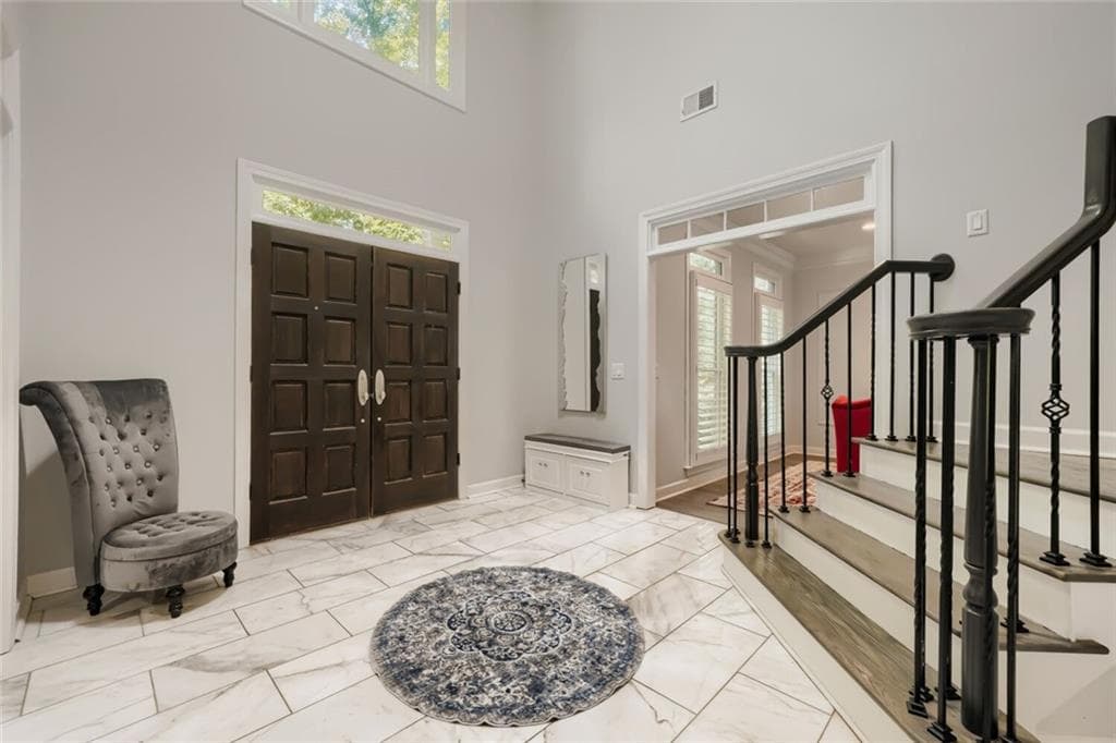 5 bedroom, 5 bathroom, 4,316 sq ft single family residence for sale at 70 Honour Circle, Atlanta, GA 30305 — photo 5