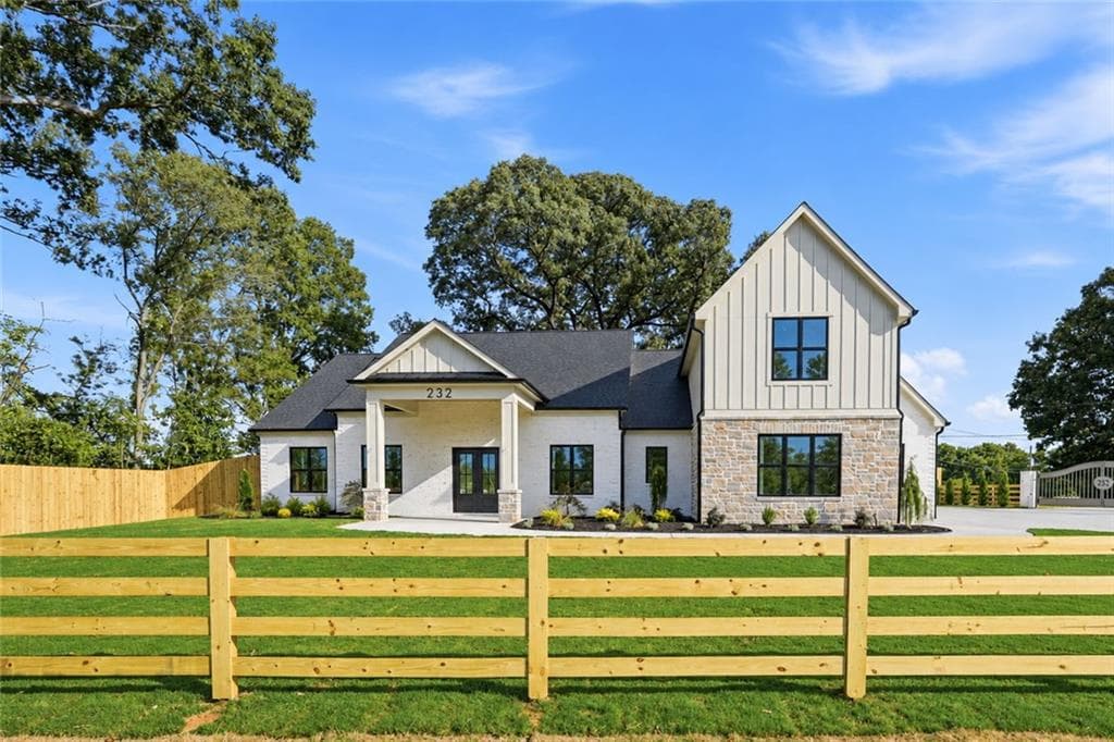 5 bedroom, 5 bathroom, 3,932 sq ft single family residence for sale at 232 Hidden Acres Road, Winder, GA 30680 — photo 2