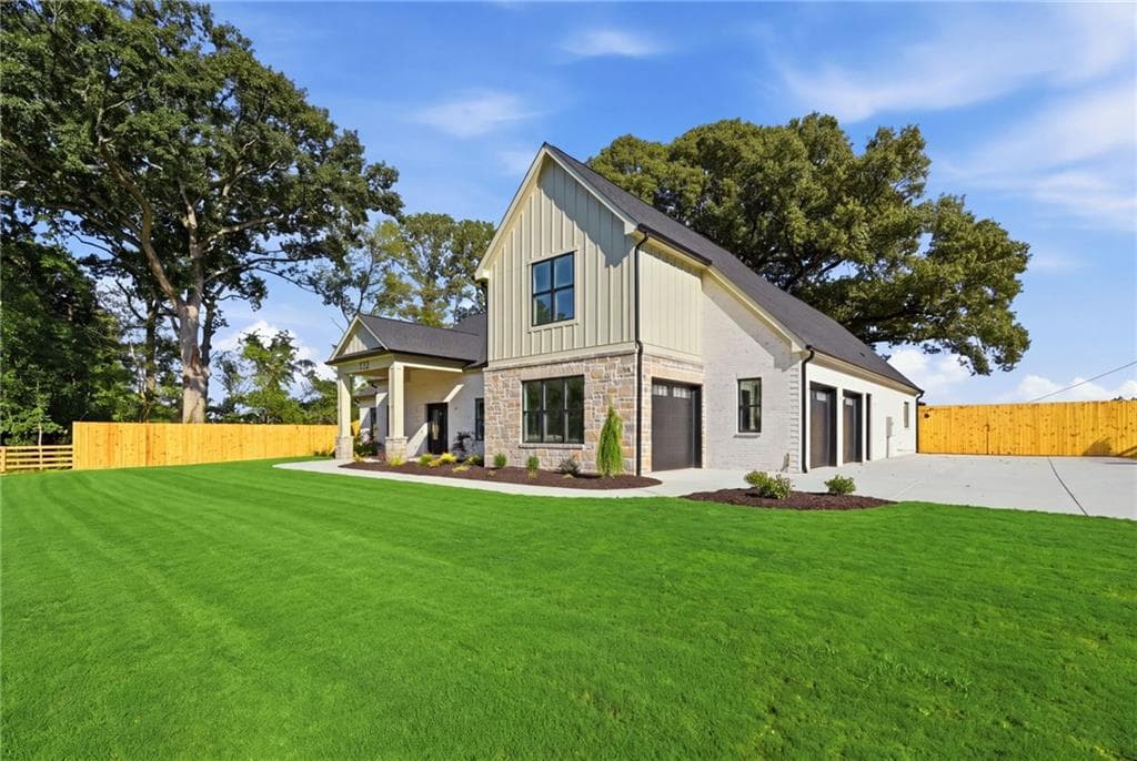 5 bedroom, 5 bathroom, 3,932 sq ft single family residence for sale at 232 Hidden Acres Road, Winder, GA 30680 — photo 4
