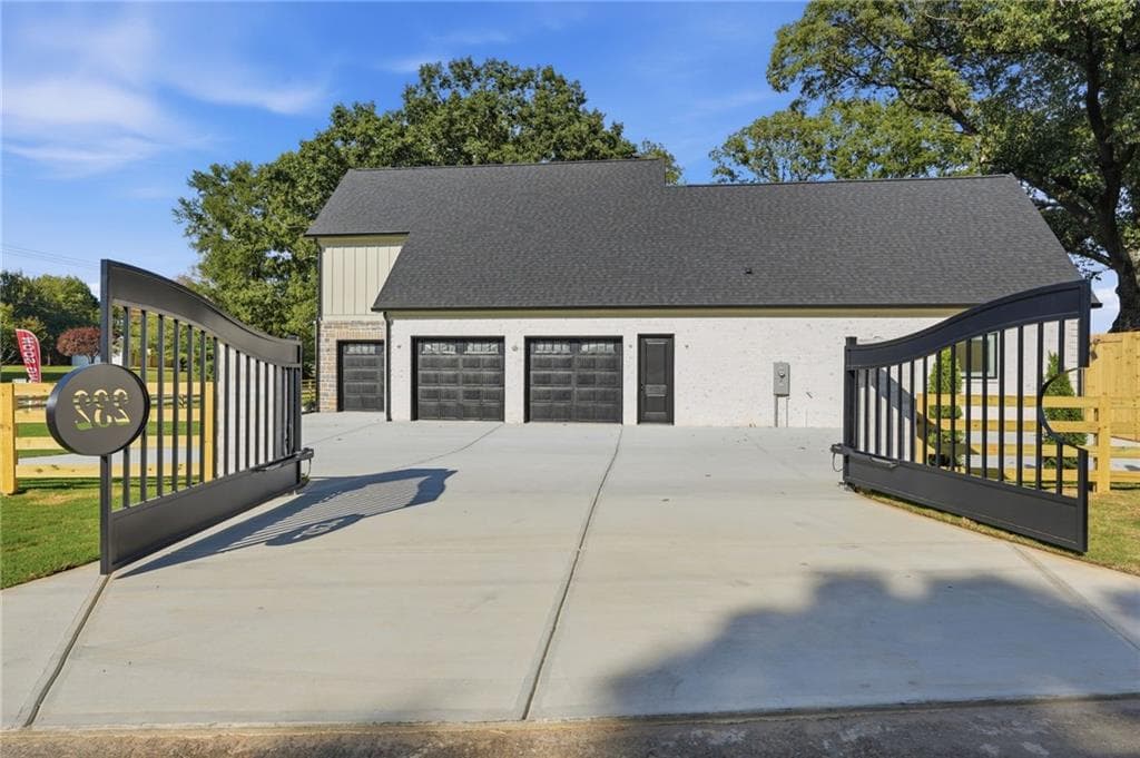 5 bedroom, 5 bathroom, 3,932 sq ft single family residence for sale at 232 Hidden Acres Road, Winder, GA 30680 — photo 6