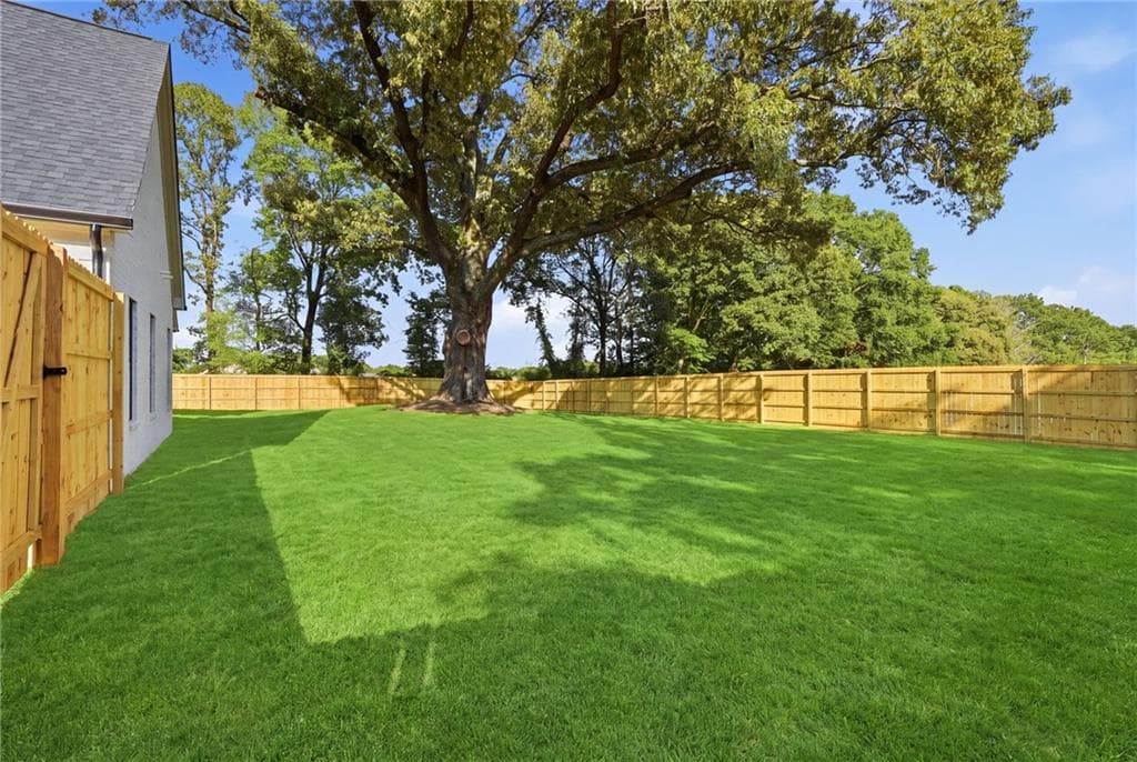 5 bedroom, 5 bathroom, 3,932 sq ft single family residence for sale at 232 Hidden Acres Road, Winder, GA 30680 — photo 8
