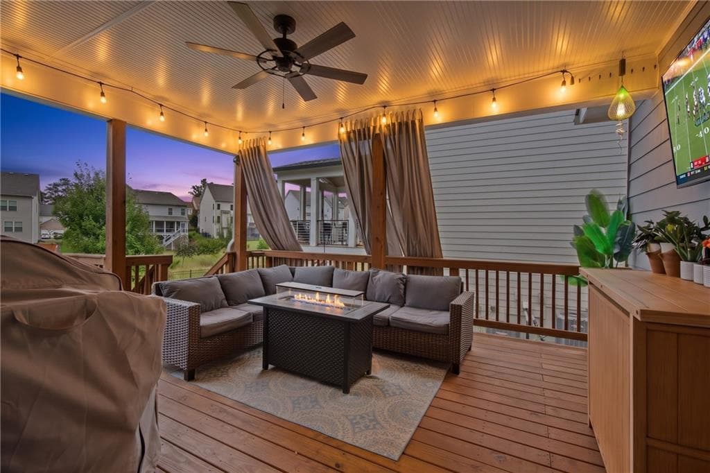 4 bedroom, 5 bathroom, 5,656 sq ft single family residence for sale at 2080 Poplar Ridge Place, Cumming, GA 30040 — photo 4