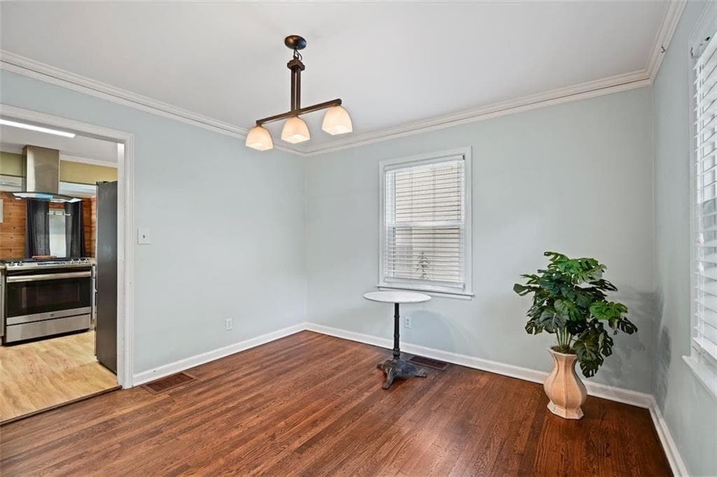 3 bedroom, 2 bathroom, 1,744 sq ft single family residence for rent at 2654 Elsinore Street, Atlanta, GA 30344 for $2,050 a month — photo 9